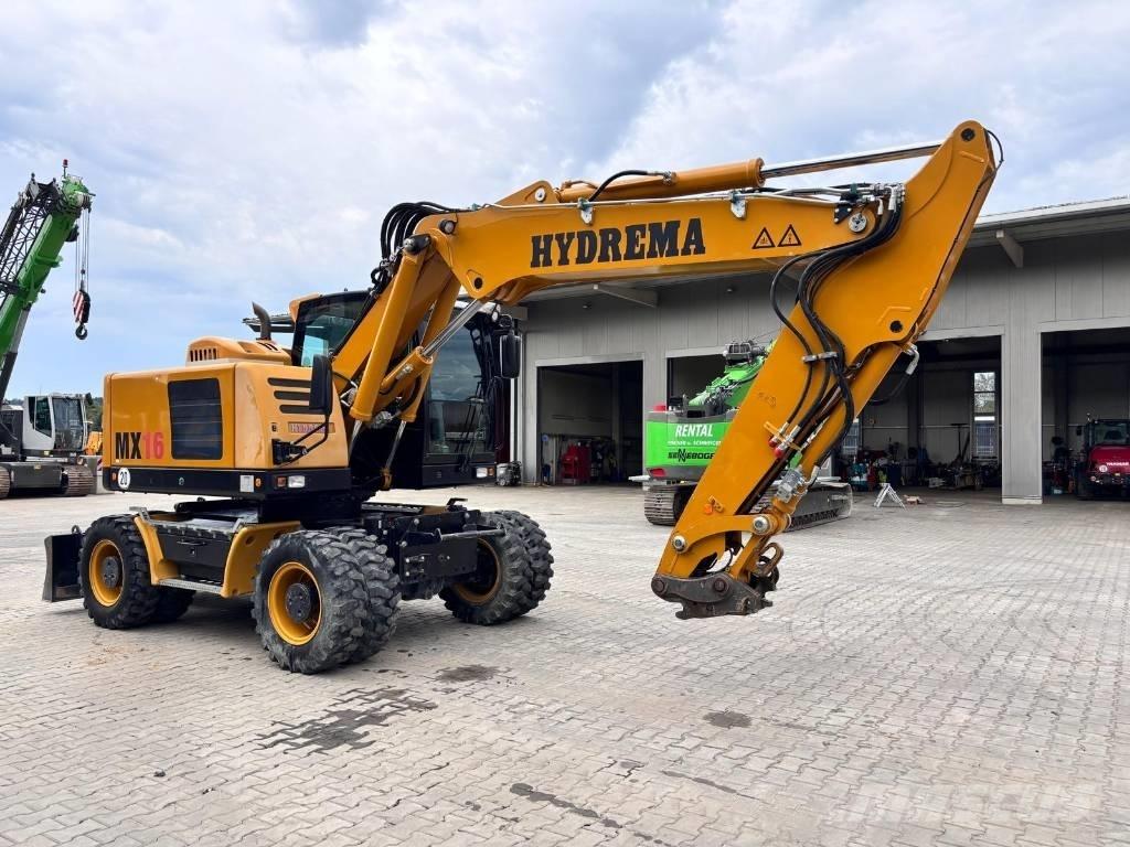 Hydrema MX 16 Колісні екскаватори