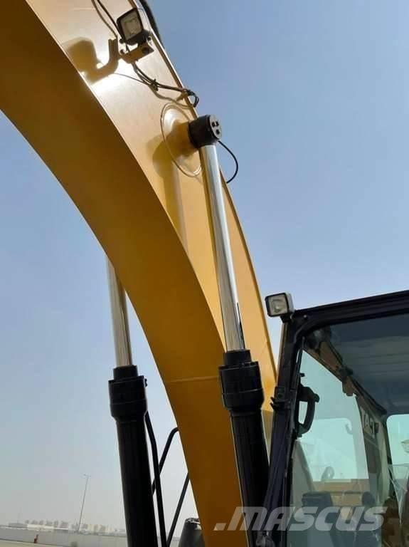 CAT 320GC Гусеничні екскаватори