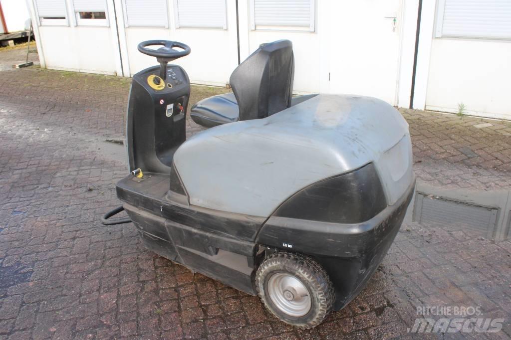 Kärcher KM 100/100 Підмітальні машини