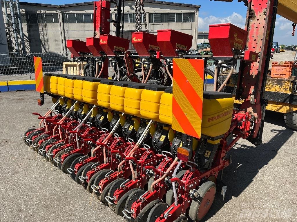 MaterMacc MS 8230 Високоточні сівалки