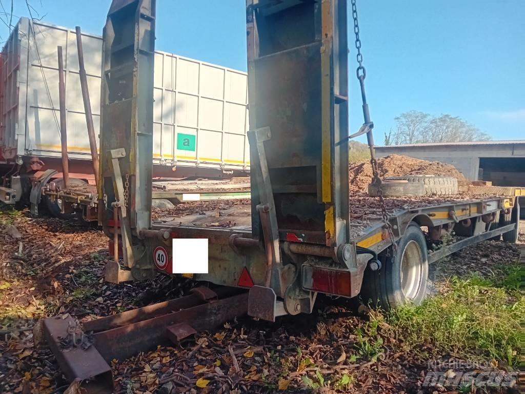 Bertoja Condor 200 Трейлери колесного транспортного засобу