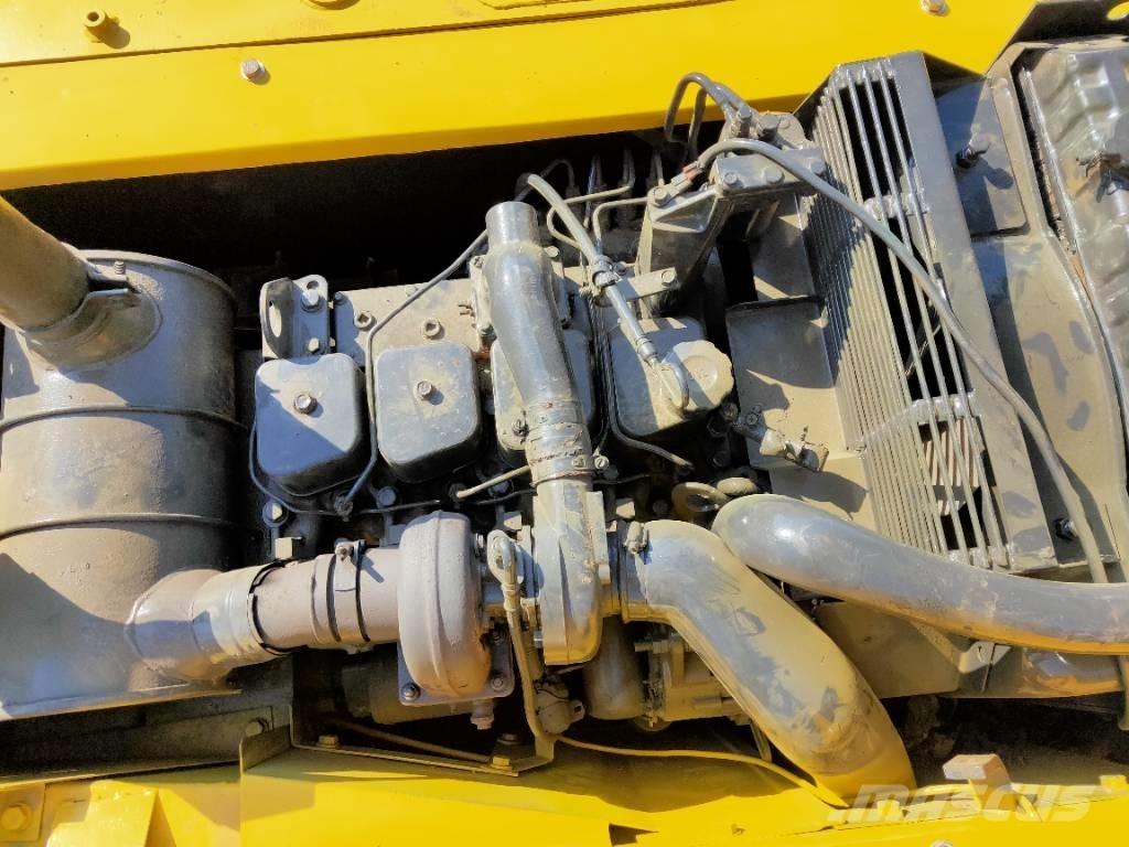 Komatsu PC120-6 Середні екскаватори 7т. - 12т.