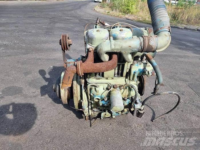  Engines F2L912 Транспорт - Інші