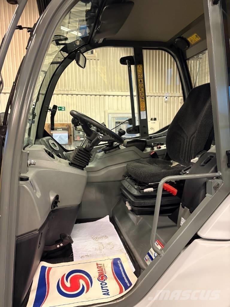 Kramer 5075 Фронтальні навантажувачі