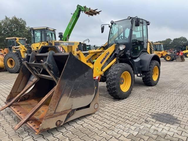 Komatsu WA 100 M-8 Фронтальні навантажувачі