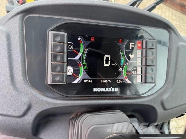 Komatsu WA 100 M-8 Фронтальні навантажувачі