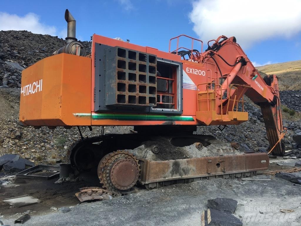 Hitachi EX 1200-5 C Гусеничні екскаватори