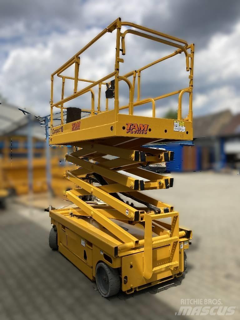 Haulotte Compact 10 Підйомники-ножиці