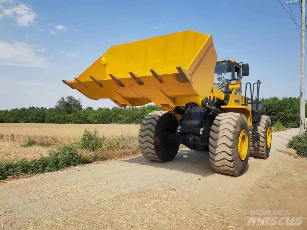 Komatsu WA 470-3 Фронтальні навантажувачі