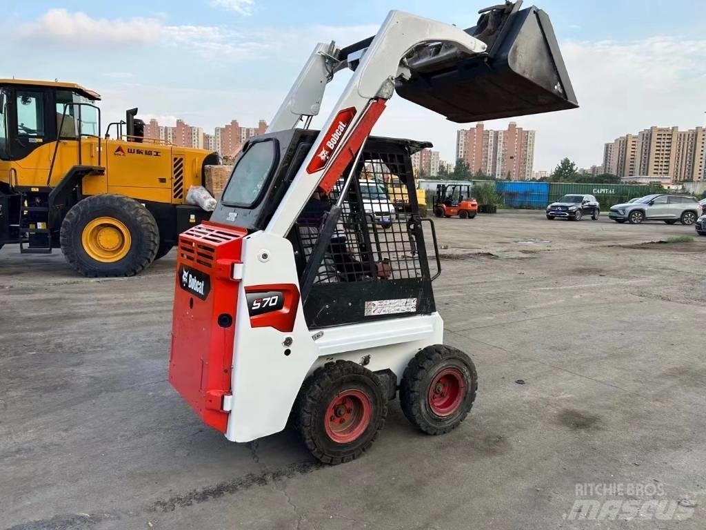 Bobcat S 70 Міні-навантажувачі