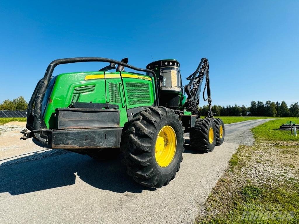 John Deere 1470 E Харвестери
