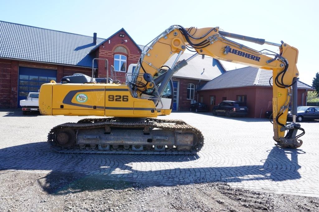 Liebherr R 926 SLC Гусеничні екскаватори