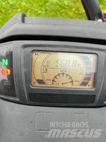 Kubota ZD 1211 Самохідні газонокосарки