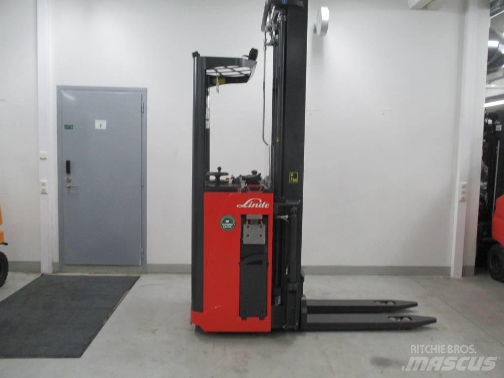 Linde L2000 Самохідні електроштабелери