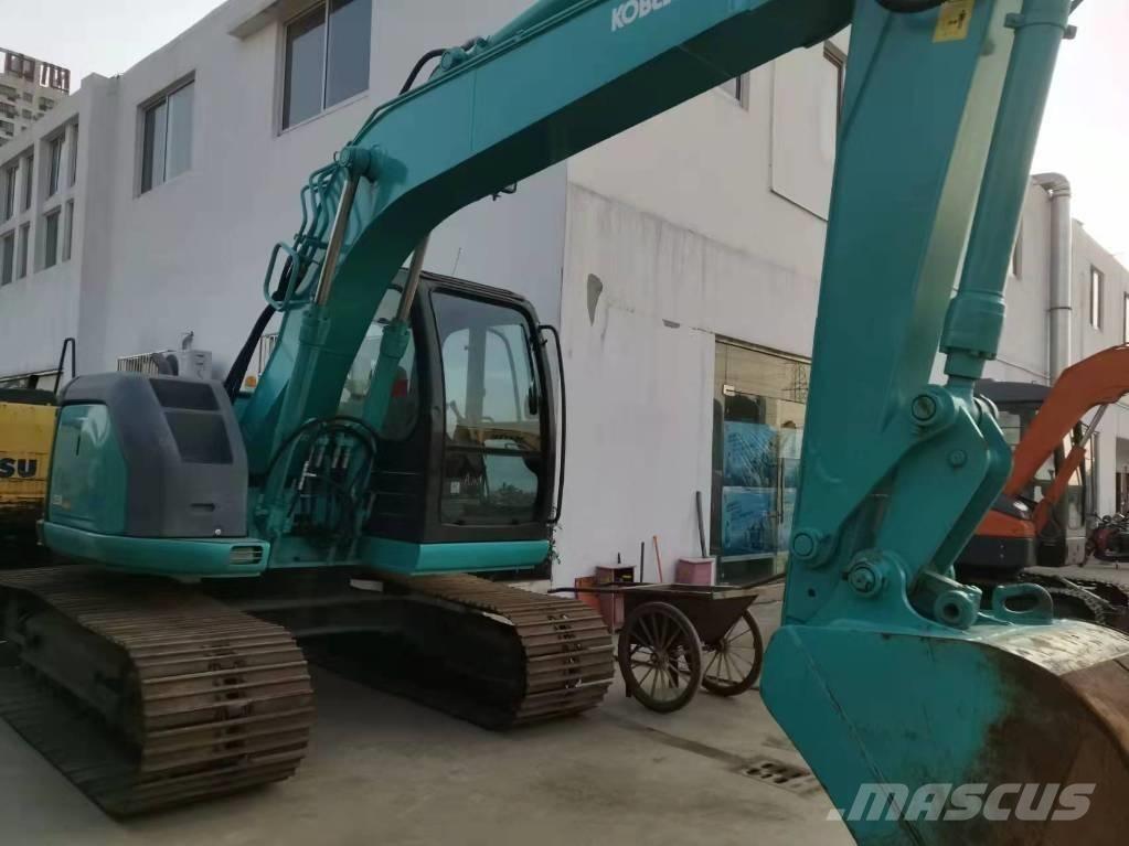 Kobelco SK 135 Гусеничні екскаватори