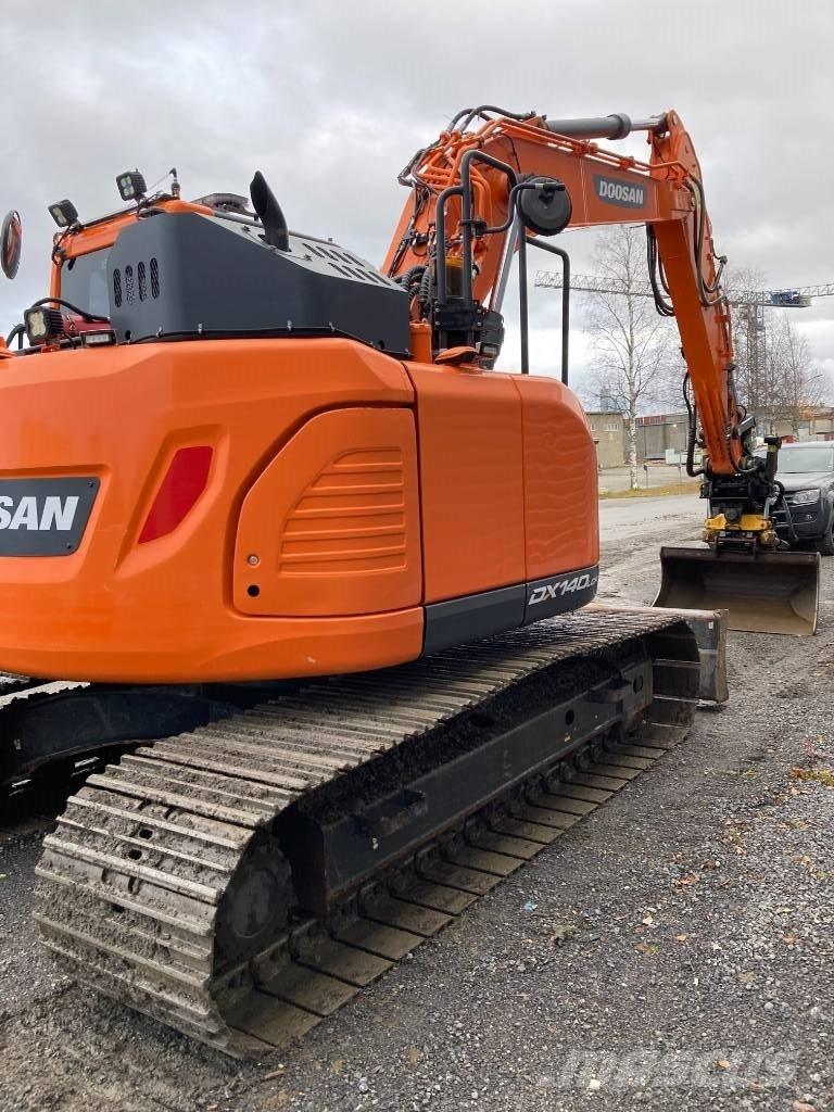 Doosan DX 140 LCR Гусеничні екскаватори
