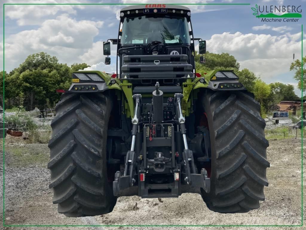 CLAAS Xerion 5000 VC Трактори