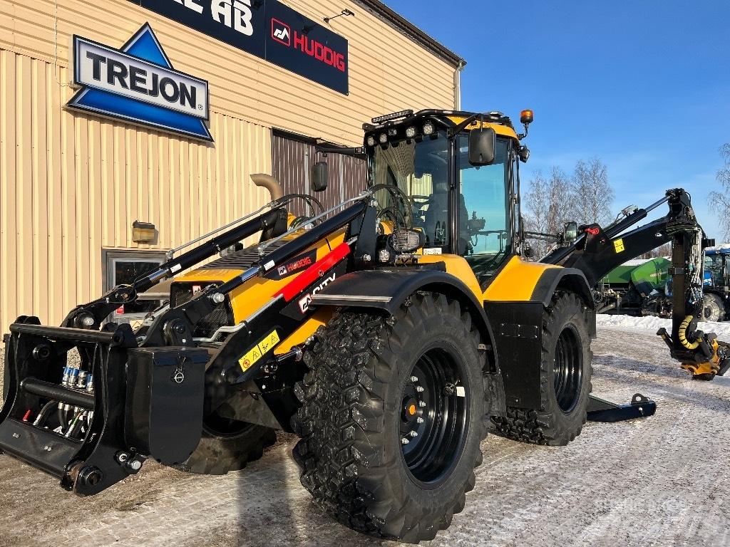 Huddig 1370 Екскаватори-навантажувачі