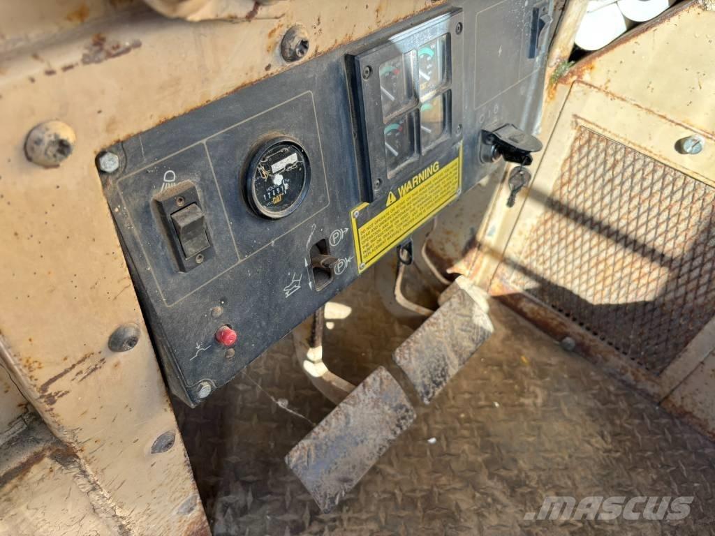 CAT D 5 C Гусеничні бульдозери