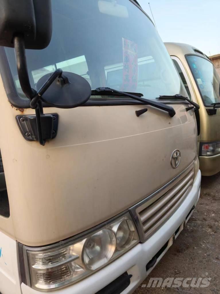Toyota Coaster Bus Мікроавтобуси