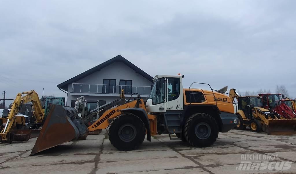 Liebherr L550 xpower Фронтальні навантажувачі