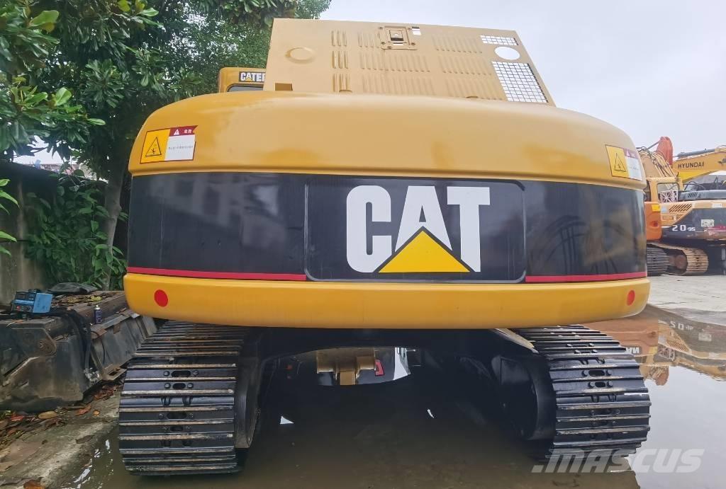CAT 320 C Гусеничні екскаватори