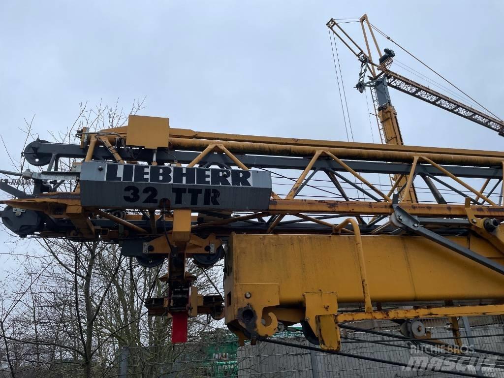 Liebherr 32TTR Баштові крани