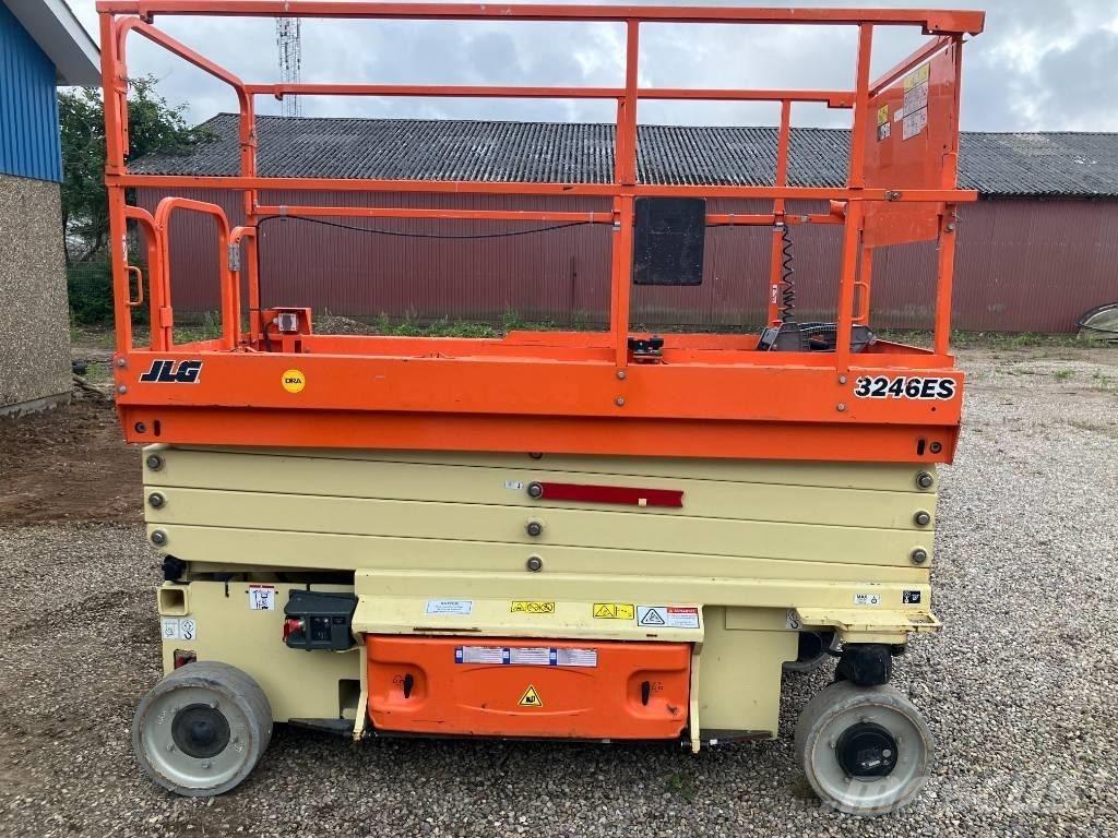 JLG 3246 ES Підйомники-ножиці