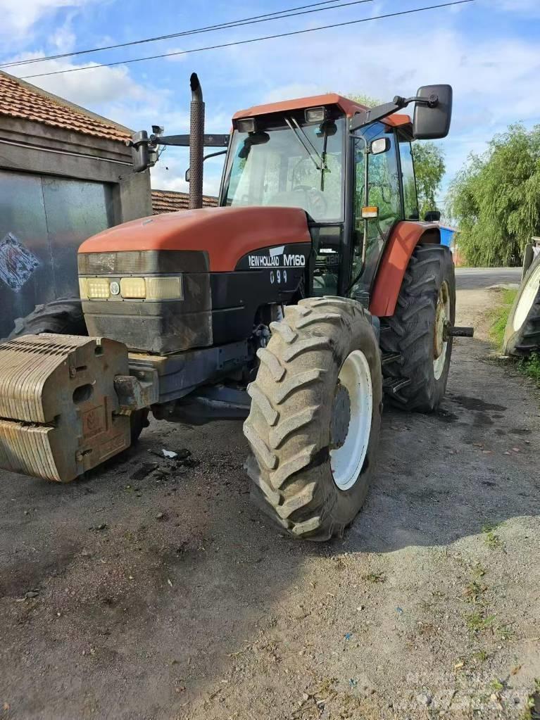 New Holland M160 Трактори