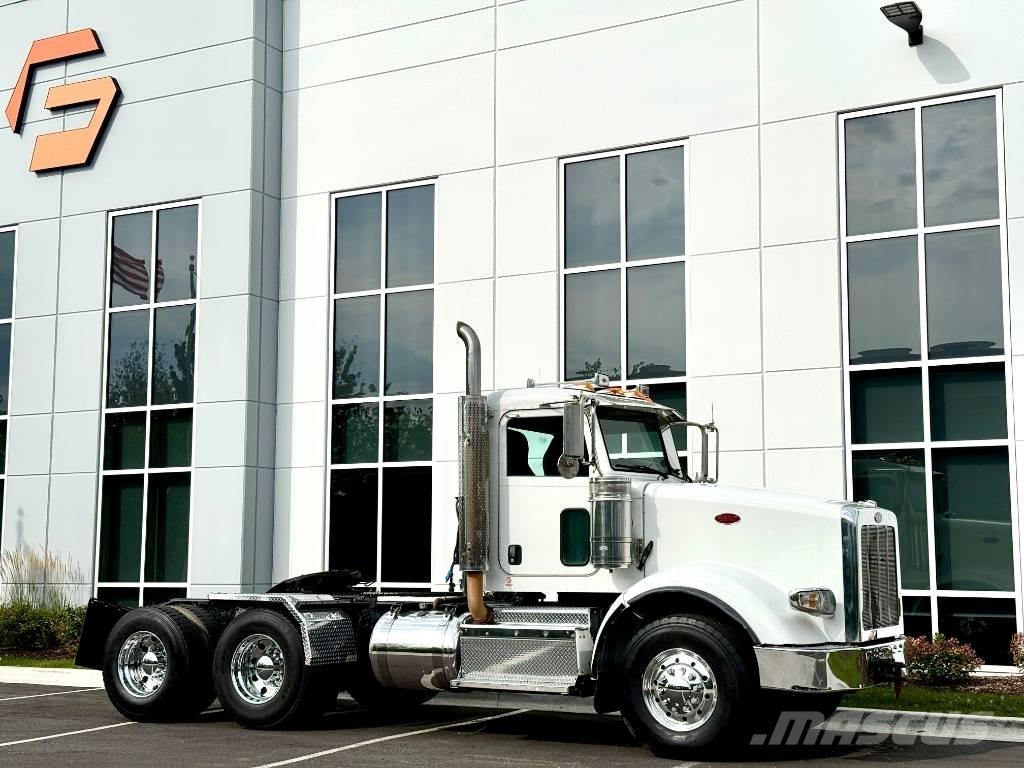 Peterbilt 367 Тягачі