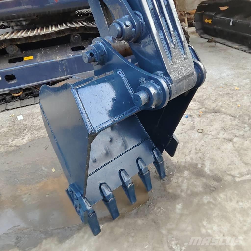 Hyundai 60 W VS Колісні екскаватори