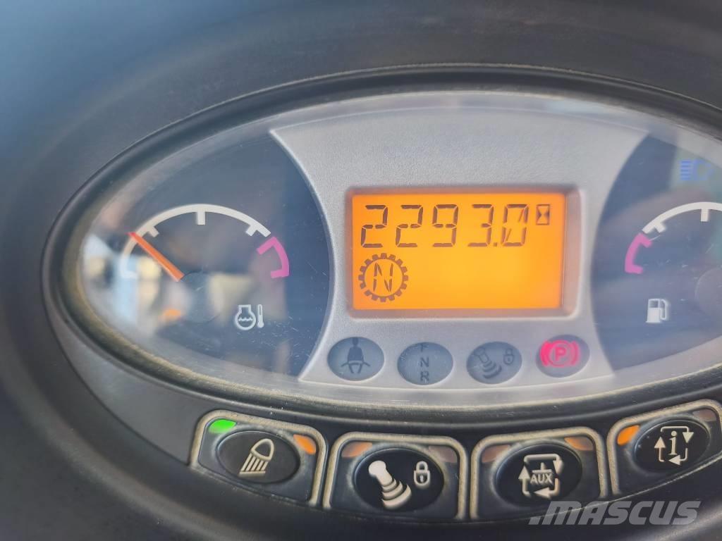 Bobcat T 40.180 Телескопічні навантажувачі