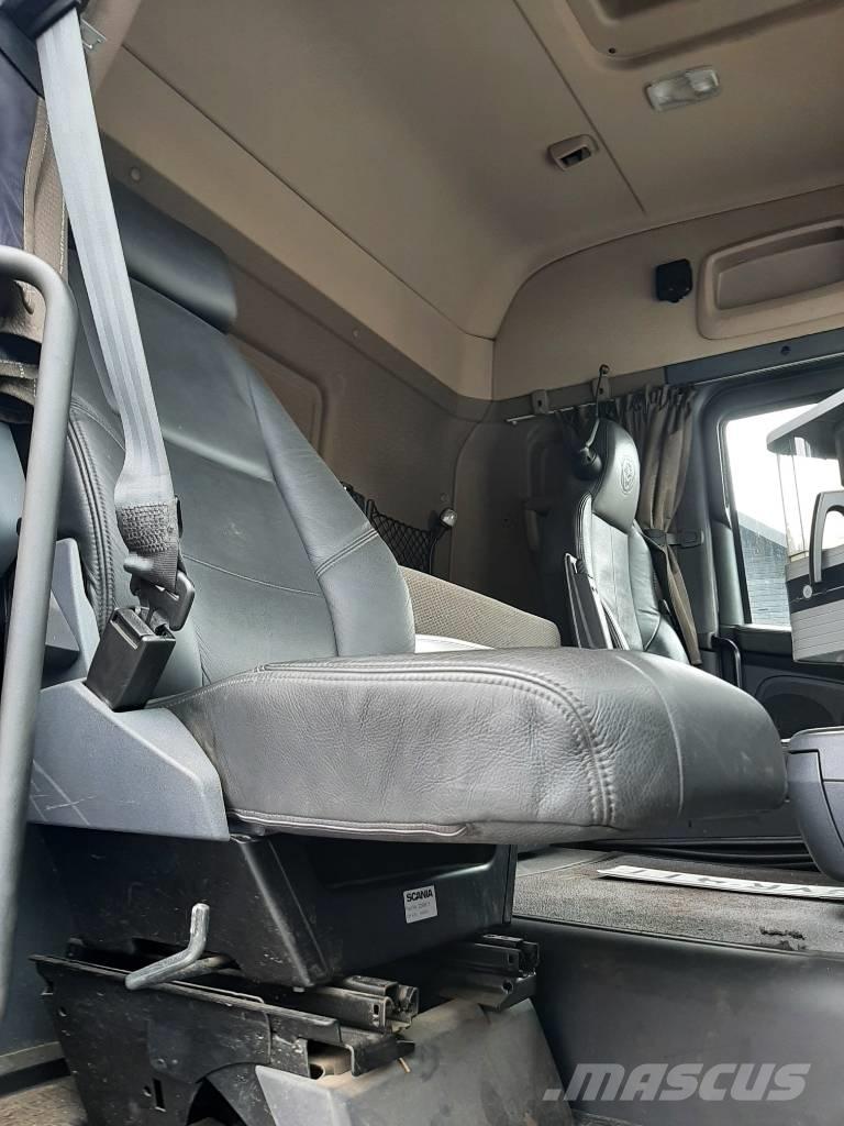 Scania R 730 Шасі з кабіною