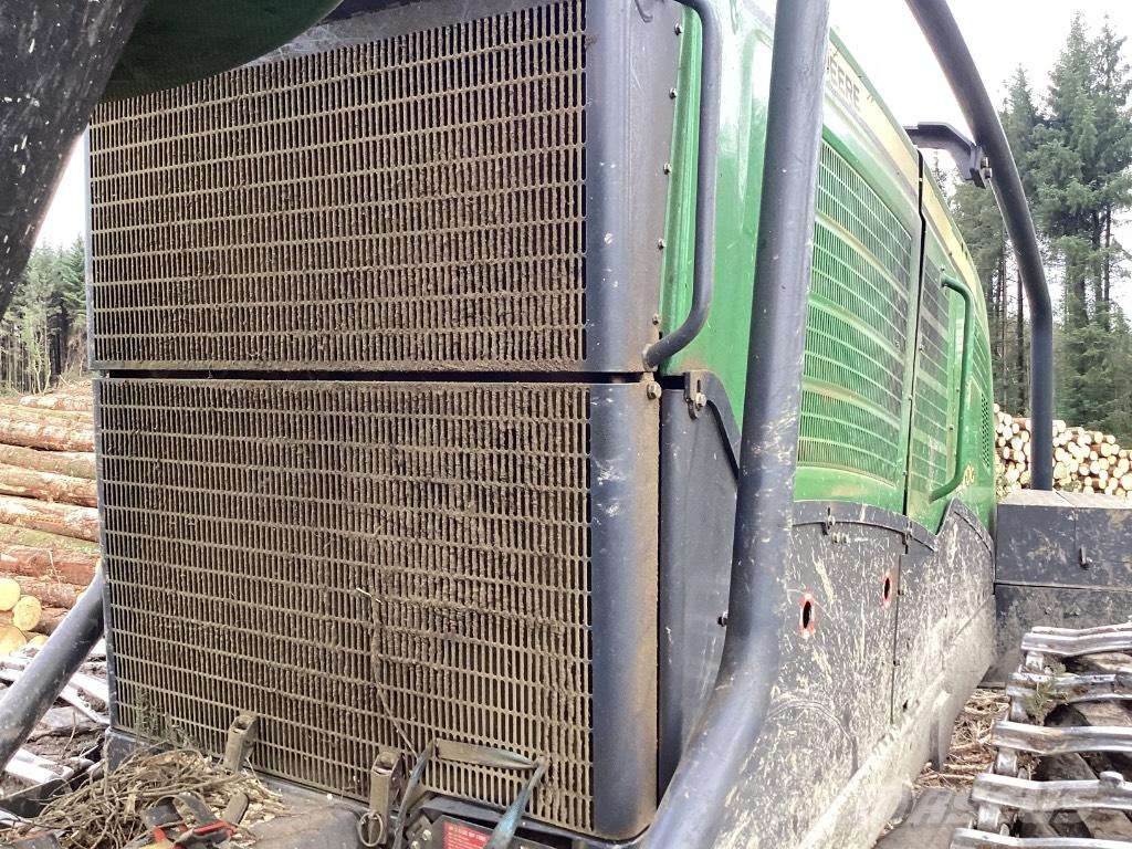 John Deere 1270G Харвестери