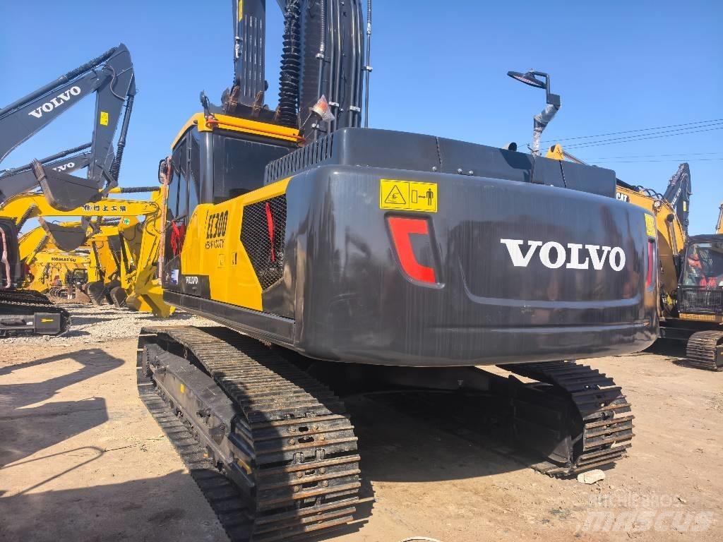 Volvo EC 300 D L Гусеничні екскаватори