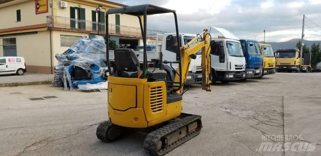 Komatsu PC14R-3HS Міні-екскаватори < 7т