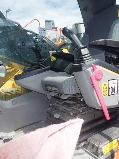 Volvo EC 300 E Гусеничні екскаватори