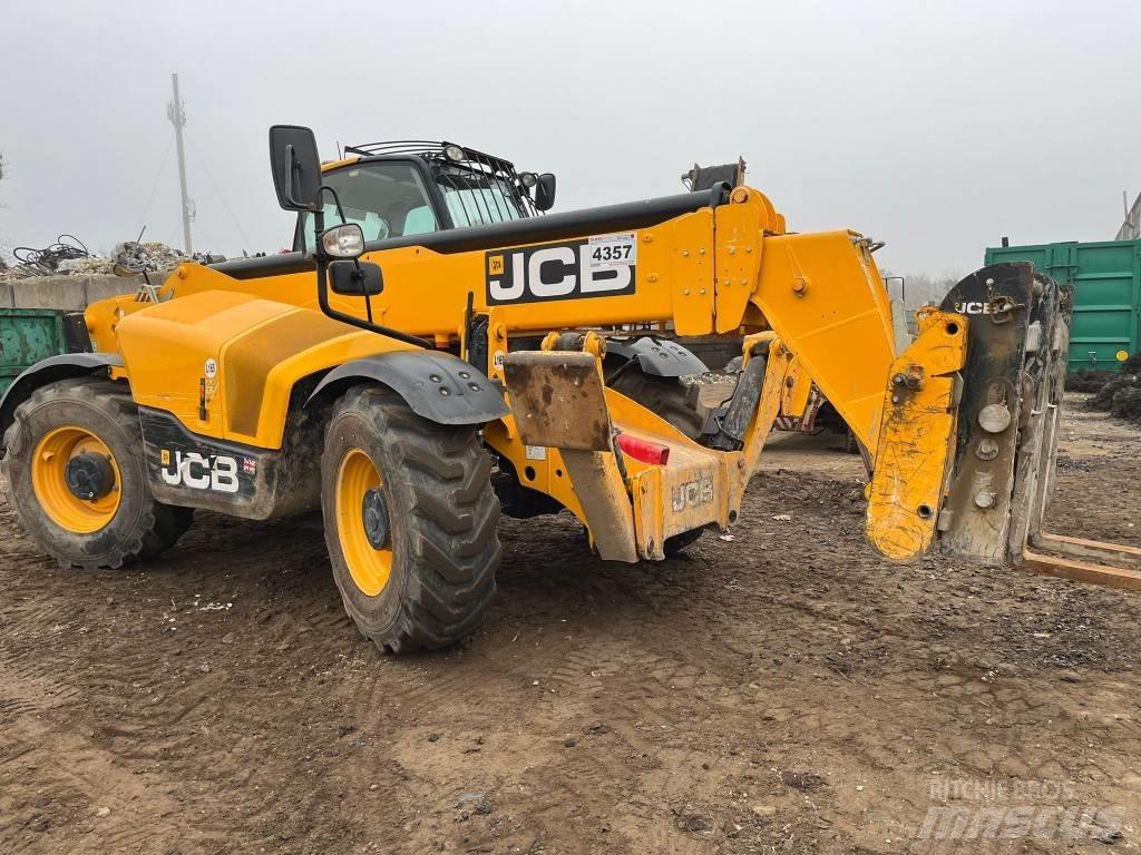 JCB 540-140 Телескопічні навантажувачі