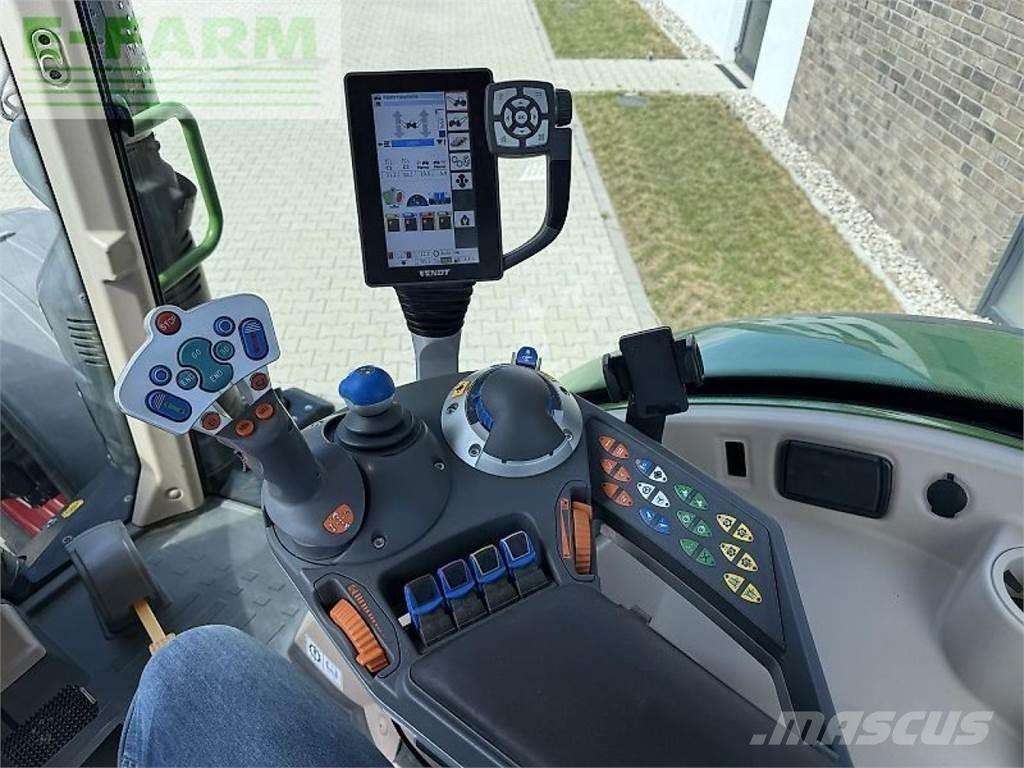 Fendt 724 vario s4 Трактори