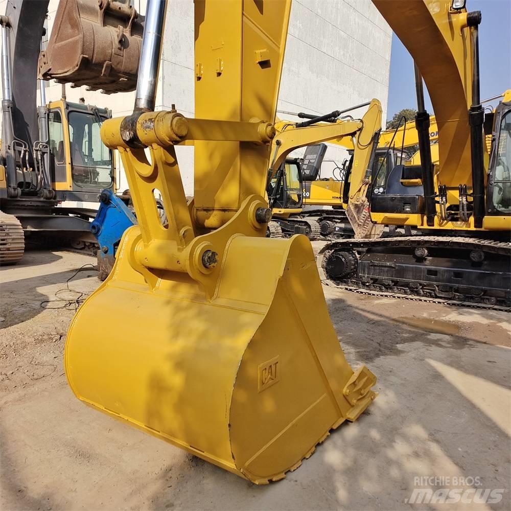 CAT 329 D Гусеничні екскаватори
