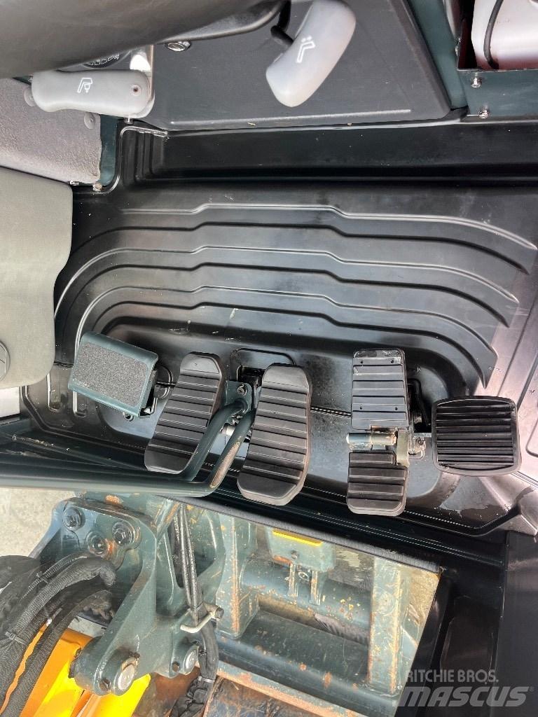 Hyundai R25Z-9 AK Міні-екскаватори < 7т