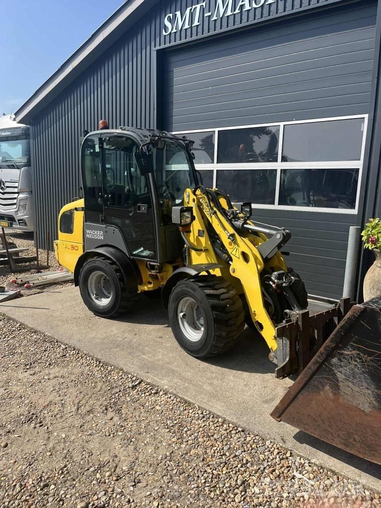 Wacker Neuson WL 30 Малі навантажувачі