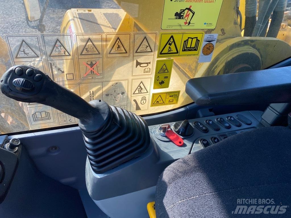 Komatsu PC350LC-8 Гусеничні екскаватори