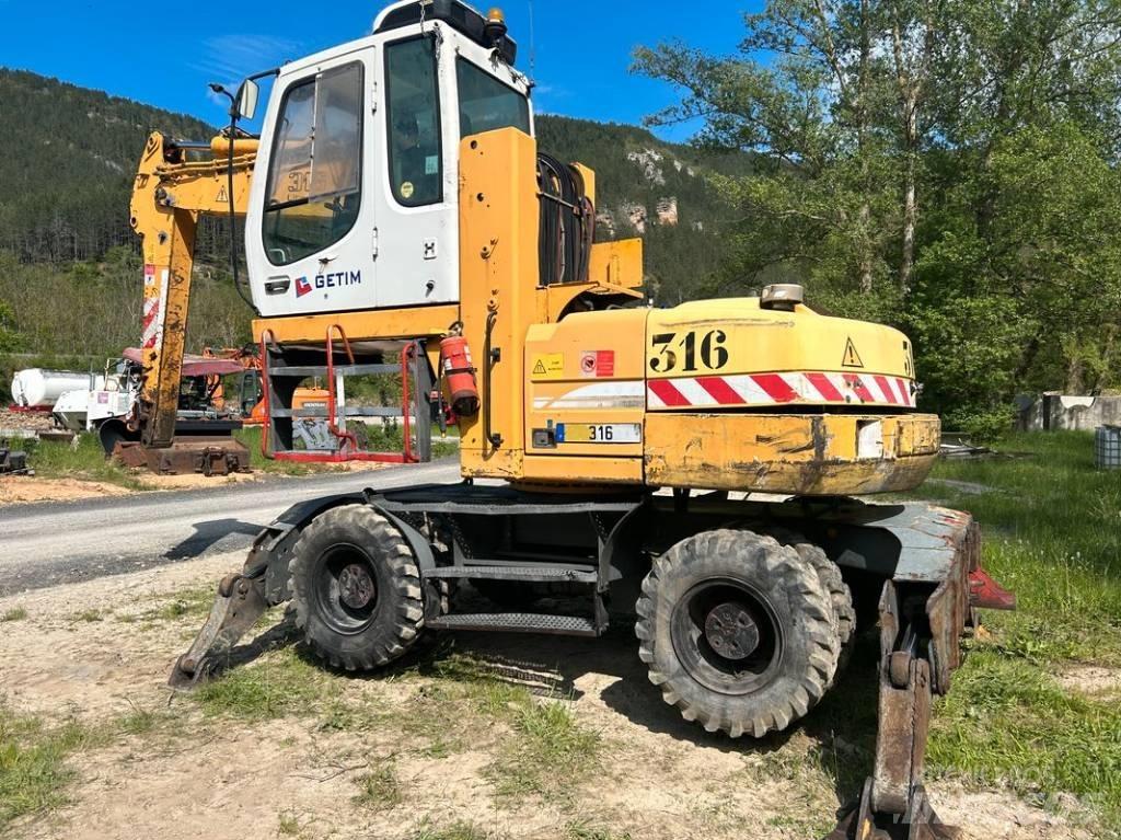 Liebherr A 316 Перевантажувачі металобрухту/промислові навантажувачі