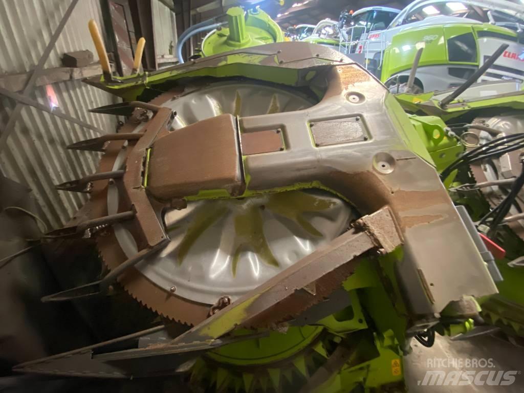 CLAAS Orbis 600 AC Кормозбиральні комбайни
