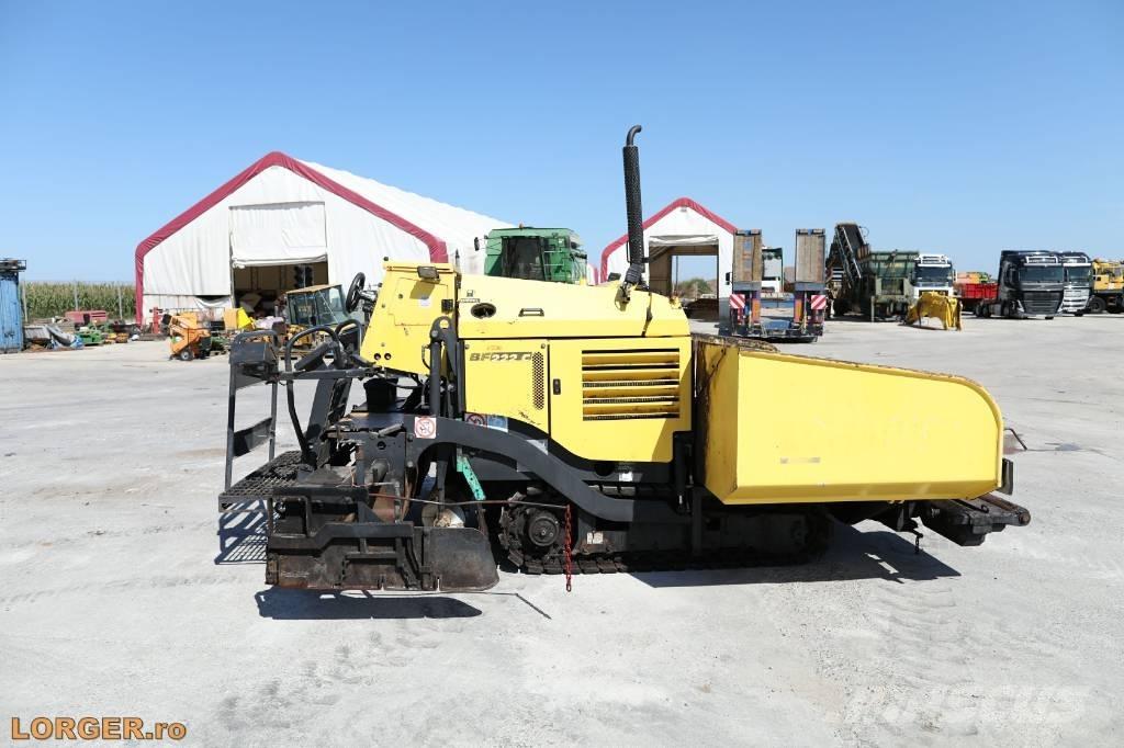 Bomag BF 222 C Асфальтовкладачі