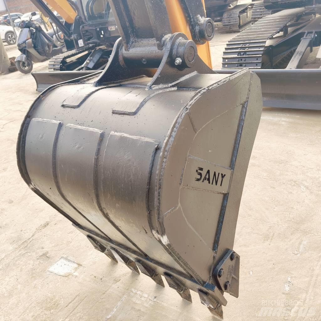 Sany SY75C Гусеничні екскаватори