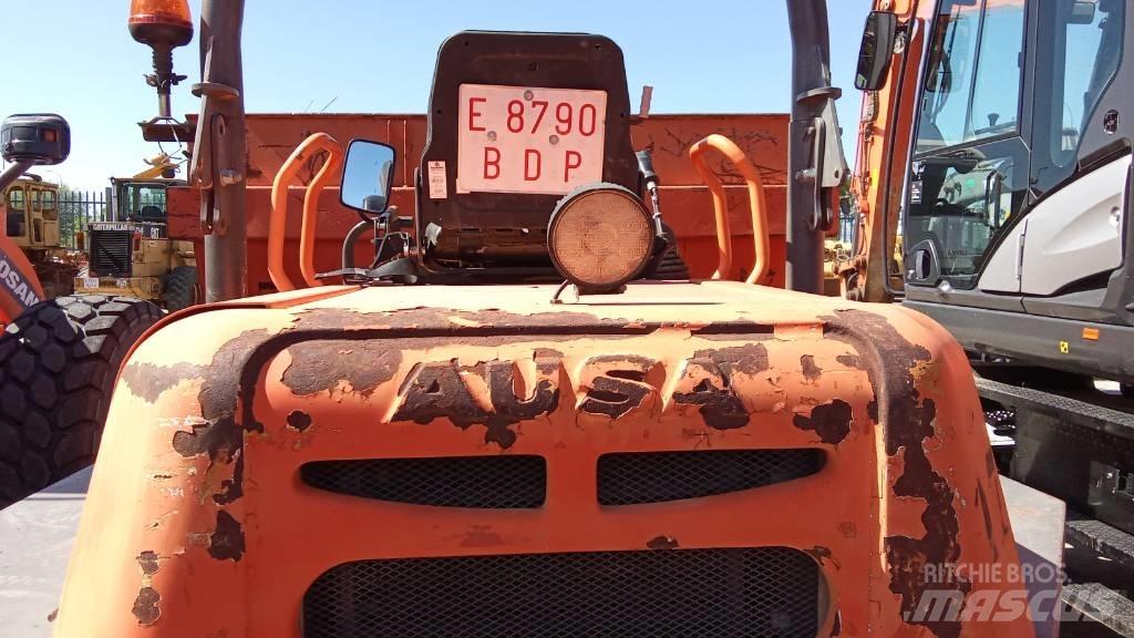 Ausa D 600 AP Міні самоскиди