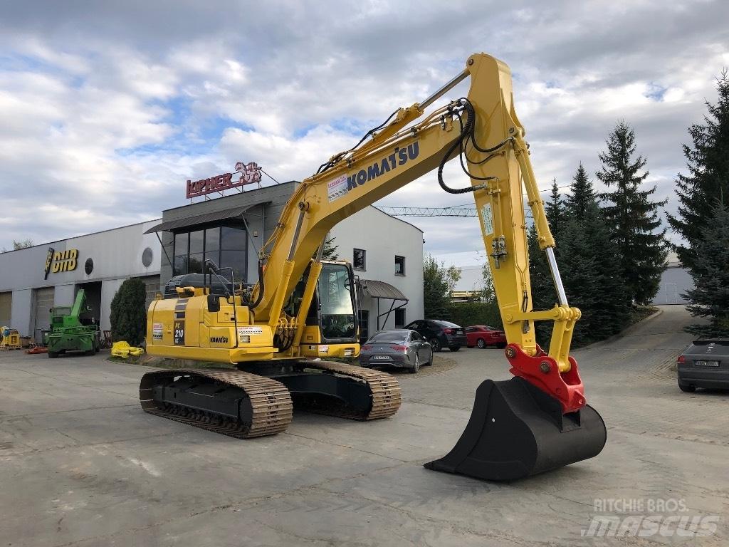 Komatsu PC210LC-11 Гусеничні екскаватори
