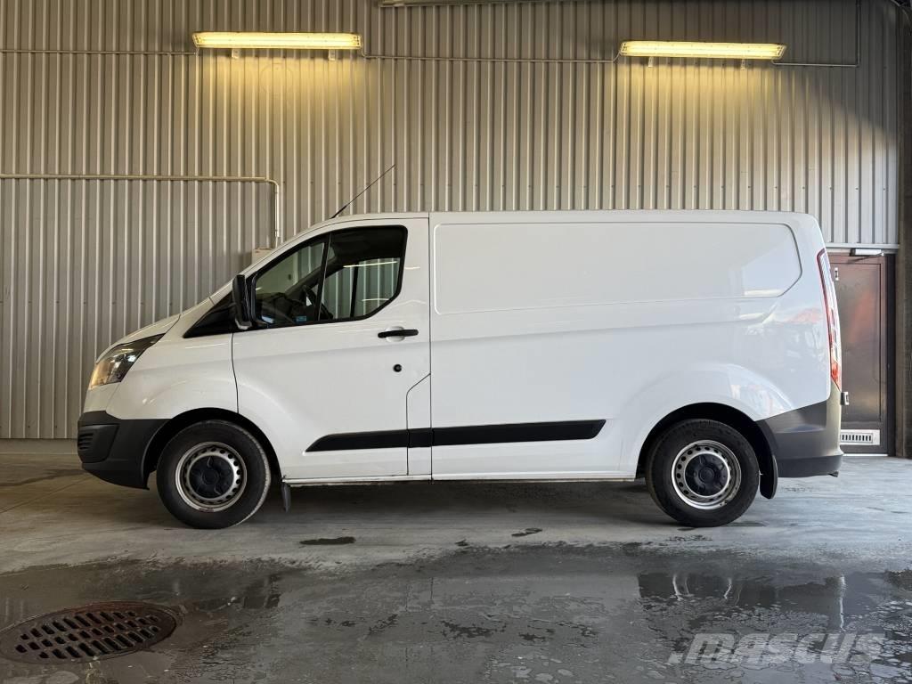 Ford Transit Custom Панельні фургони